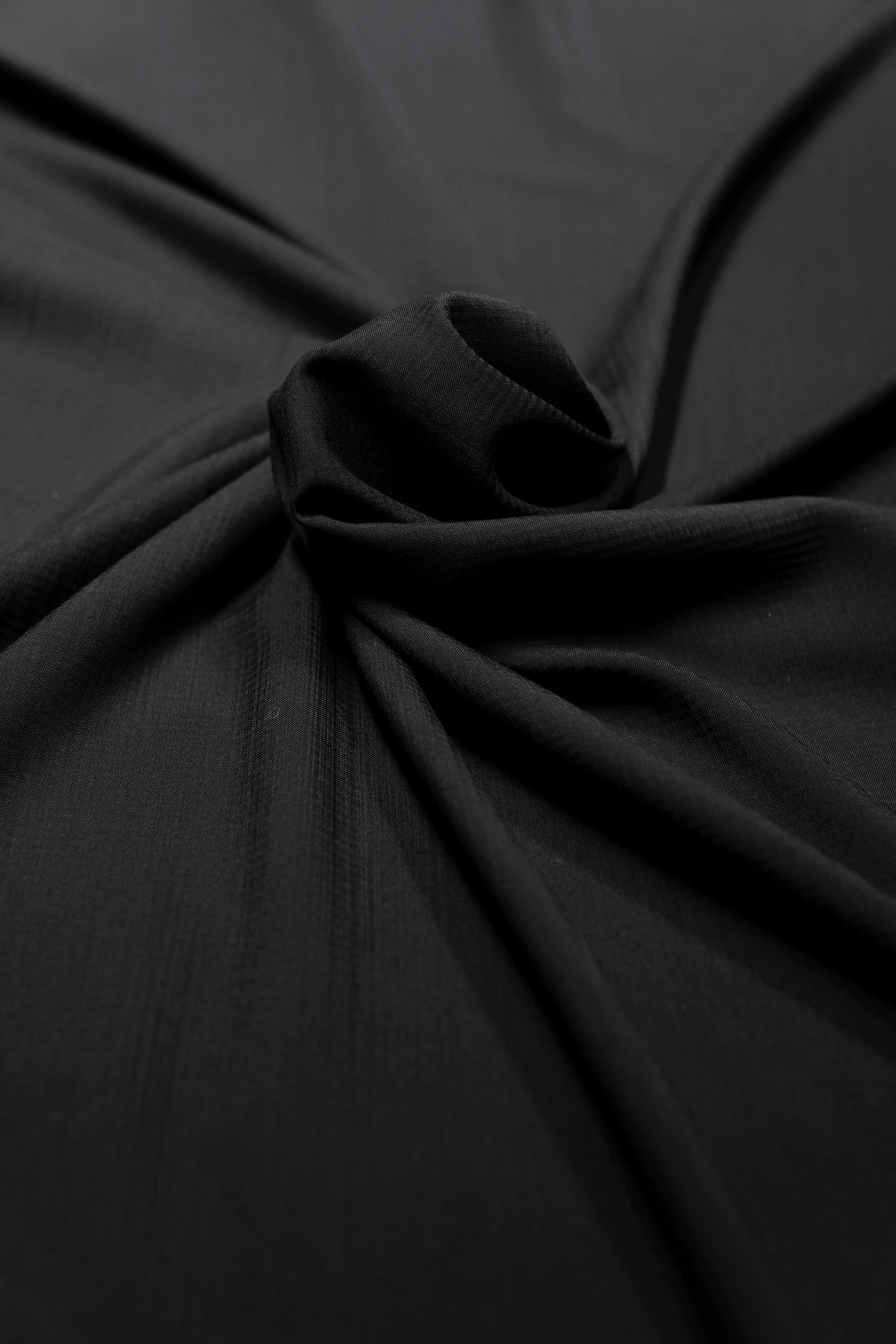 Elegant Black Bolt
